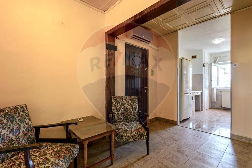 Apartament cu 3 camere de vânzare în zona Aradului - 1
