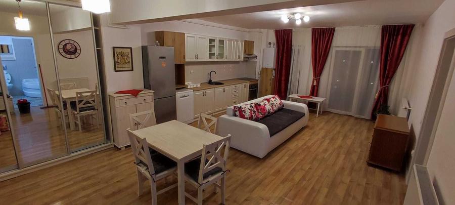Apartament cu 2 camere în Sub Coastă