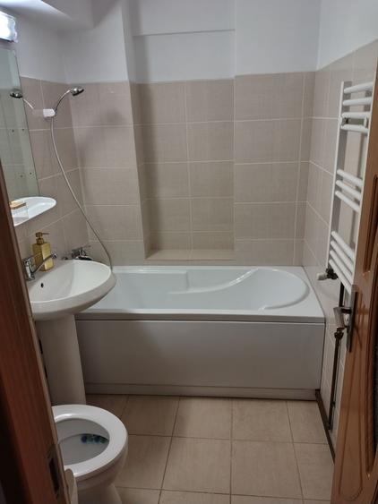 Garsonieră decomandată în Exterior Vest