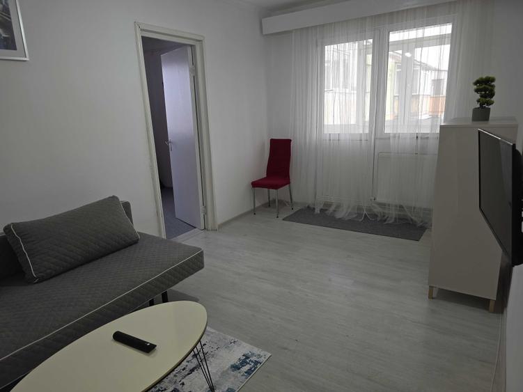 Apartament cu 2 camere semidecomandat în Exercițiu