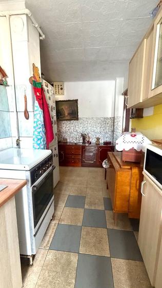 Apartament cu 3 camere decomandat, mobilat în Ștefan cel Mare
