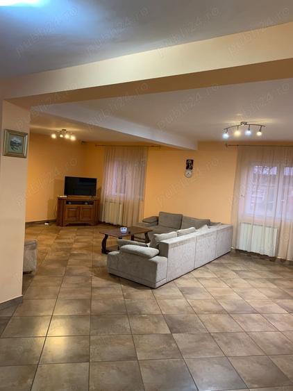 Casă cu 6 camere cu Teren 1500 Mp în Urleta