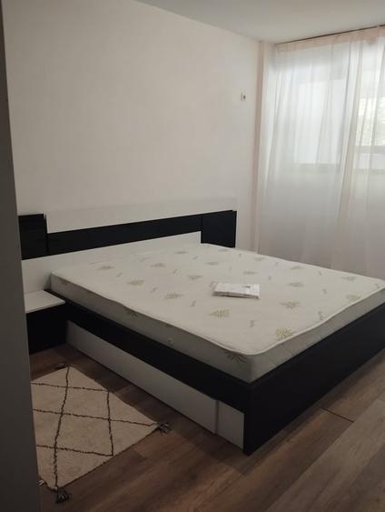 Apartament cu 2 camere decomandat în Apusului