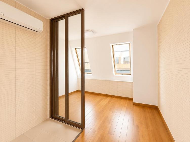 Triplex 7 camere DOROBANTI - 10