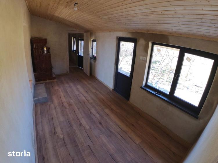 Casă cu 4 camere cu Teren 1770 Mp în Ciorani