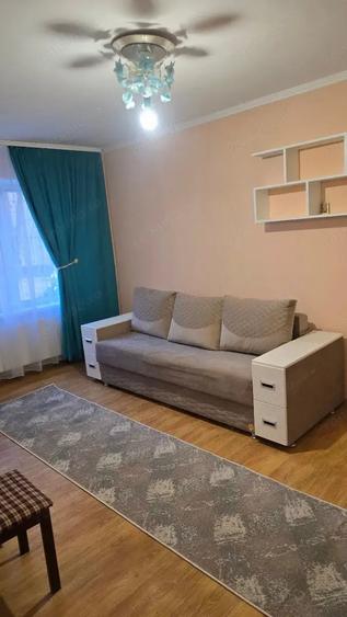 Garsonieră decomandată în Mihai Bravu