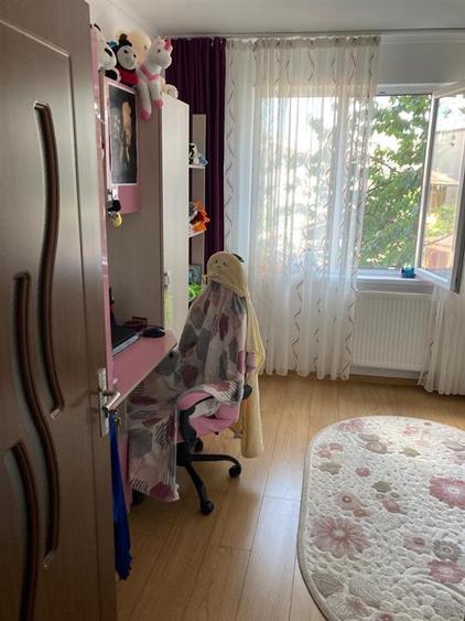 Apartament cu 2 camere decomandat, mobilat în Titan