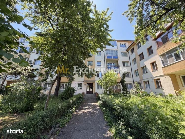 Apartament cu 2 camere semidecomandat în Frații Golești