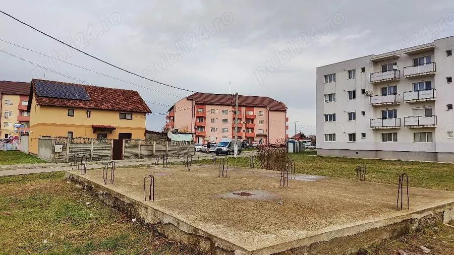 Teren de 330 mp, în Central