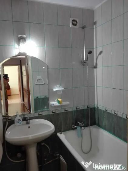 Garsonieră decomandată în Brâncoveanu