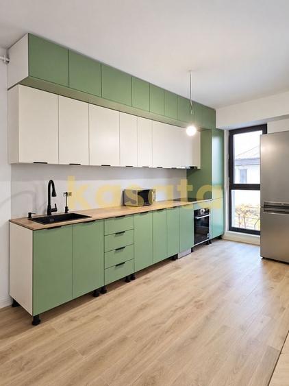 Apartament cu 3 camere decomandat, mobilat în Aviației