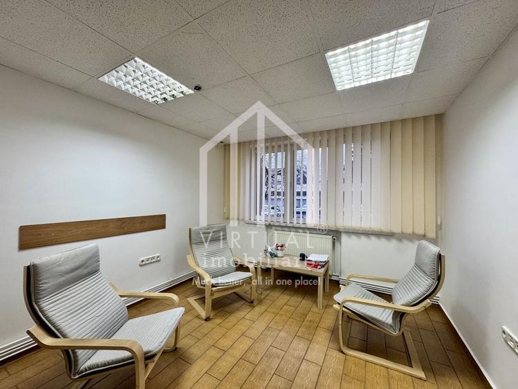 Apartament cu 3 camere decomandat în Central