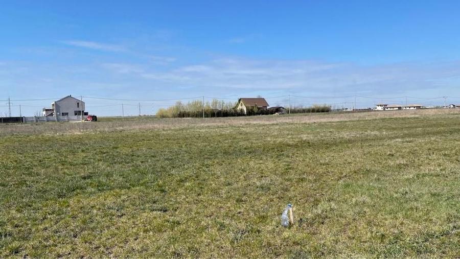 Teren de 605 mp, în Săcălaz