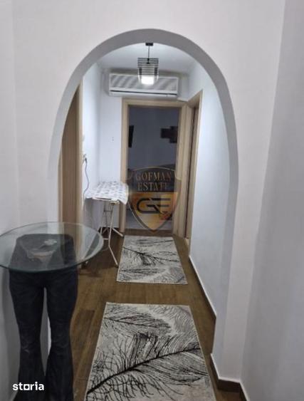 Apartament cu 3 camere decomandat, mobilat în Coiciu