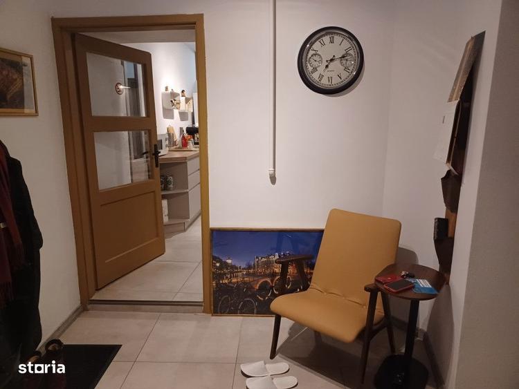 Apartament cu 2 camere, mobilat în Schei