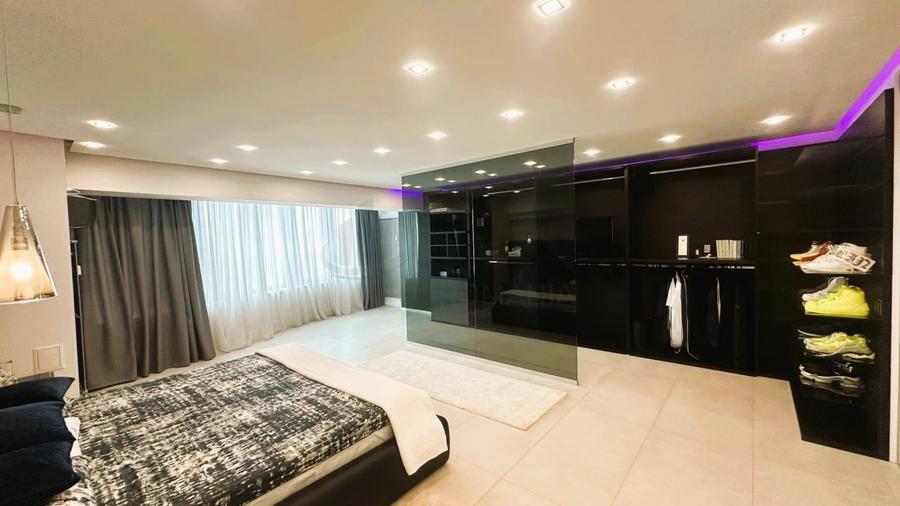 Apartament cu 4 camere decomandat, mobilat în Unirii