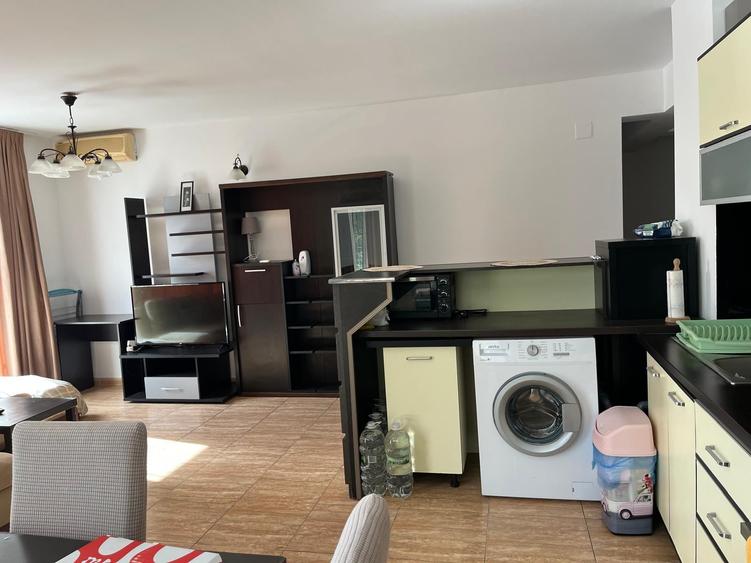Apartament cu 3 camere în Sat Vacanță