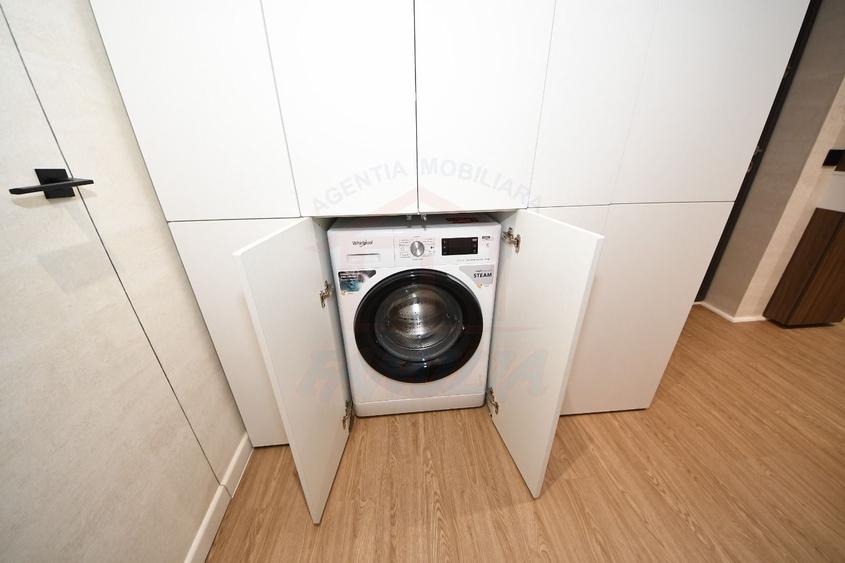 Apartament cu 2 camere decomandat în Faleză