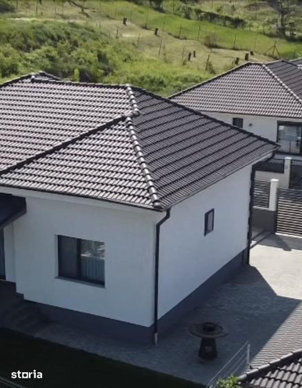 Casă cu 3 camere cu Teren 400 Mp în Oncea