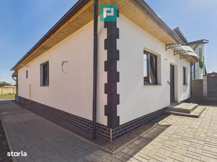Casă cu 4 camere în Șofronea