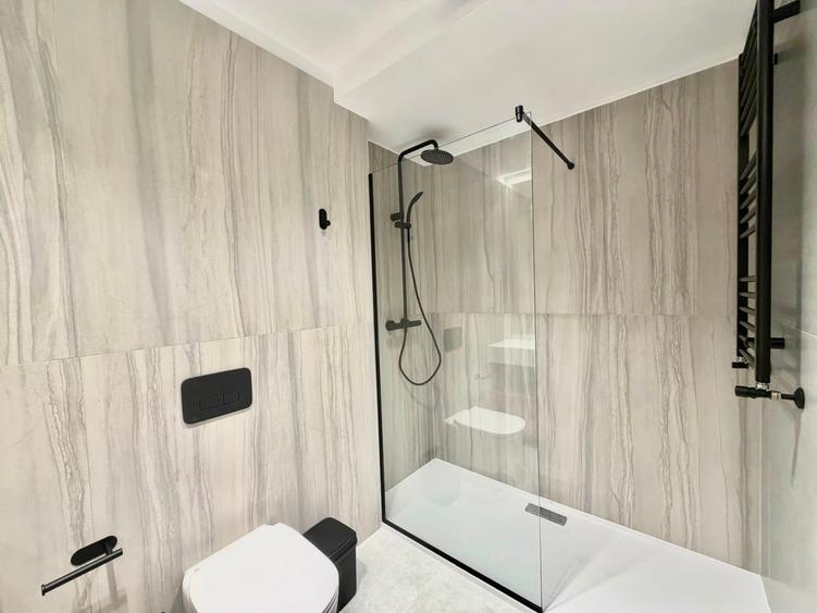 Apartament cu 2 camere decomandat în Pipera