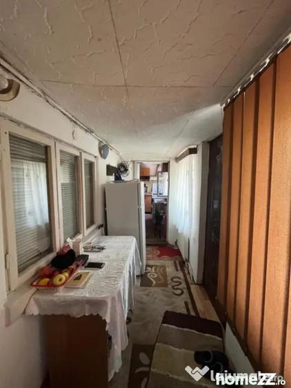 Casă cu 5 camere cu Teren 468 Mp în Central