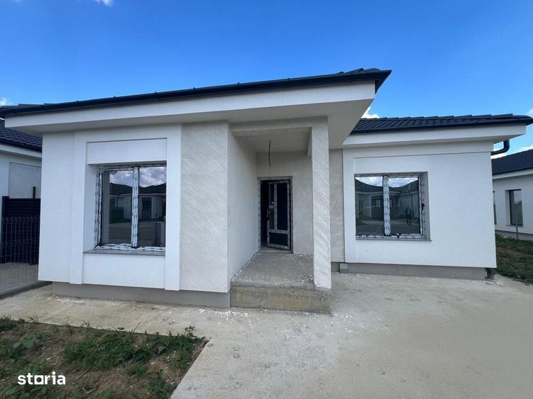 Casă cu 4 camere în Odoreu