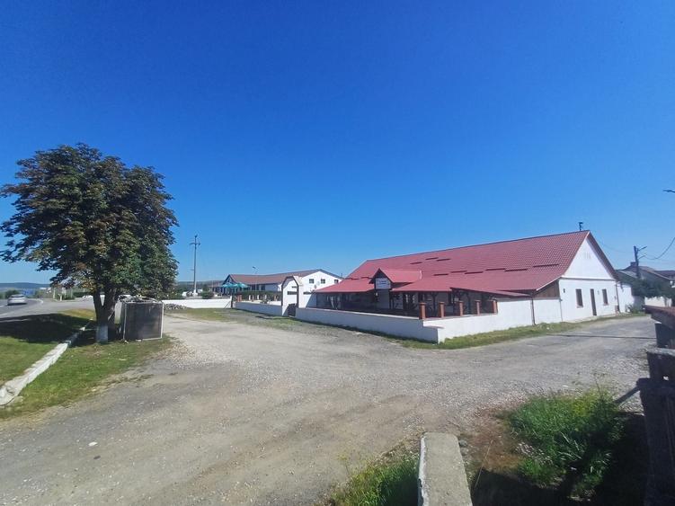 Spațiu comercial, de 1,500 mp, în Central