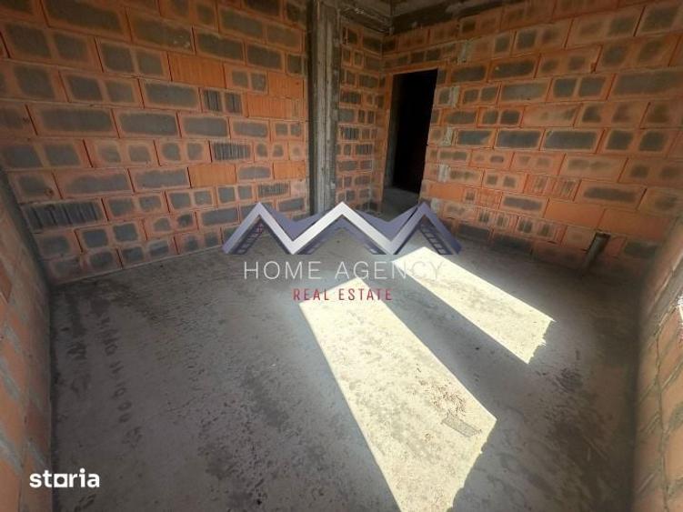 Casă cu 4 camere cu Teren 400 Mp în Balotești