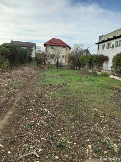 Teren de 440 mp, în Bereasca