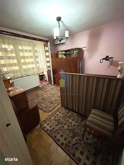 Apartament cu 2 camere semidecomandat în Hipodrom