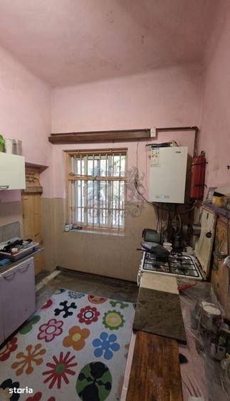 Apartament cu 5 camere în Dorobanți