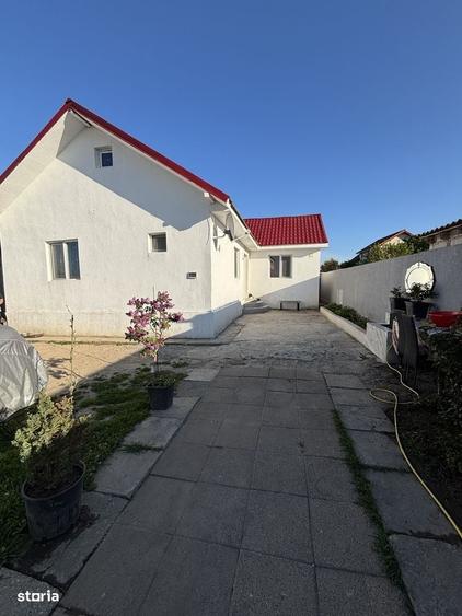 Casă cu 3 camere cu Teren 333 Mp în Central