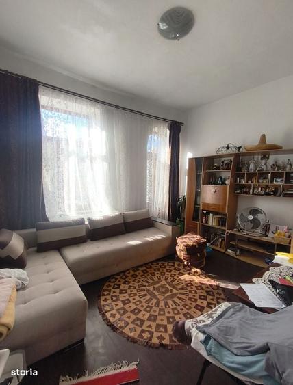 Casă cu 3 camere în Peninsula