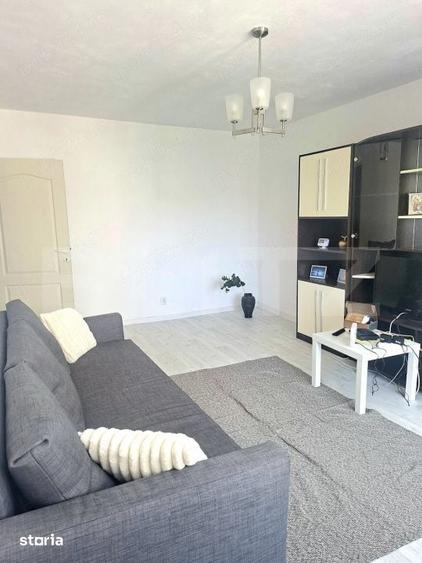 Apartament cu 2 camere decomandat în Piața Centrală