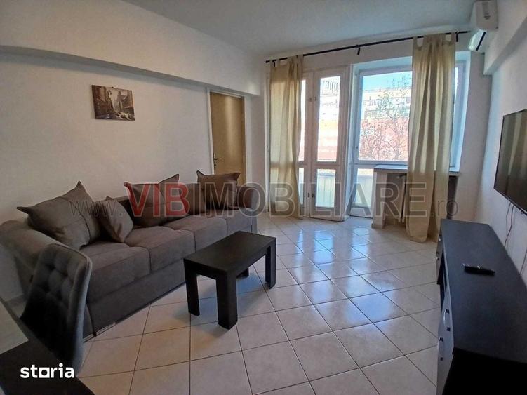 Apartament cu 2 camere decomandat în Romană