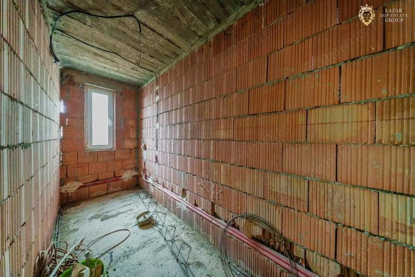 Casă cu 3 camere cu Teren 500 Mp în Vinga