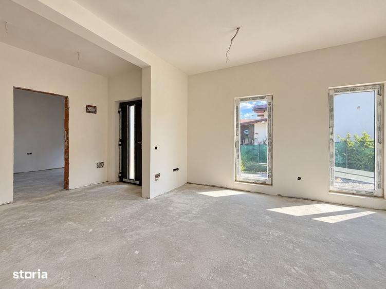 Casă cu 3 camere în Juc-Herghelie