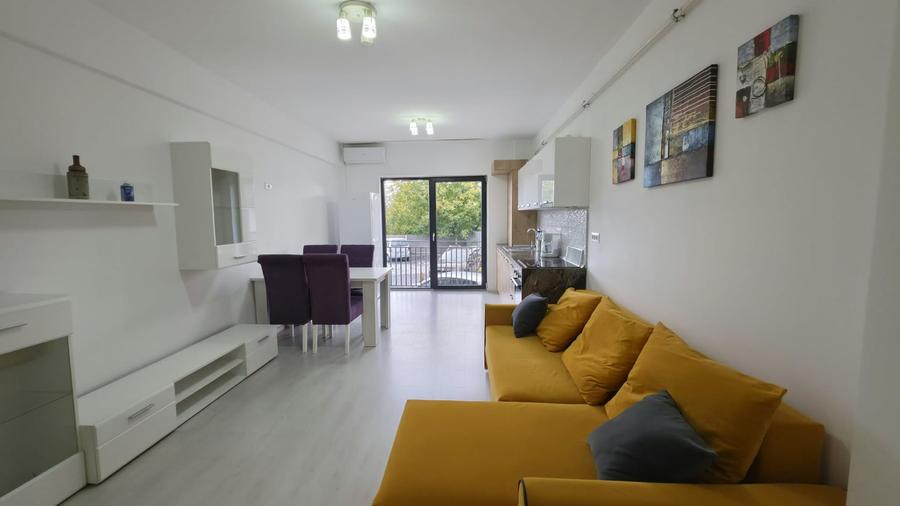 Apartament cu 2 camere decomandat în Cetate