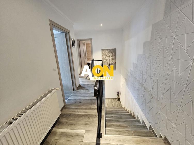 Duplex cu 4 camere cu Canalizare în Cetate