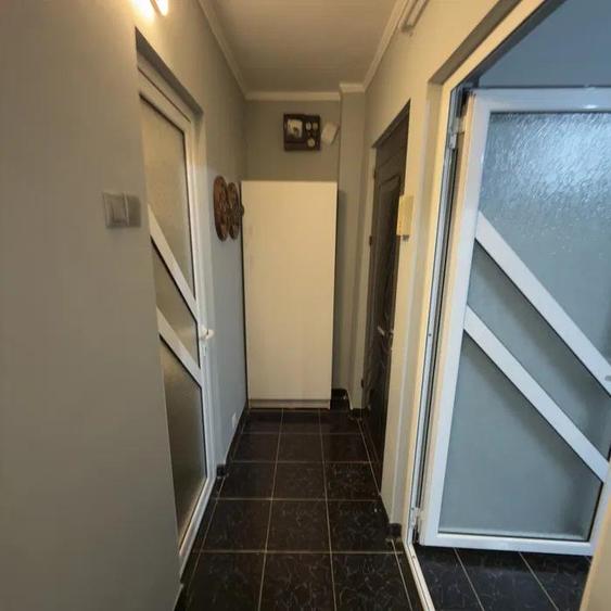 Apartament 1 Camera Baza 3 - Carrefour Market - 4