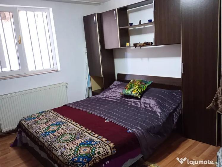 Casă cu 5 camere în Nord