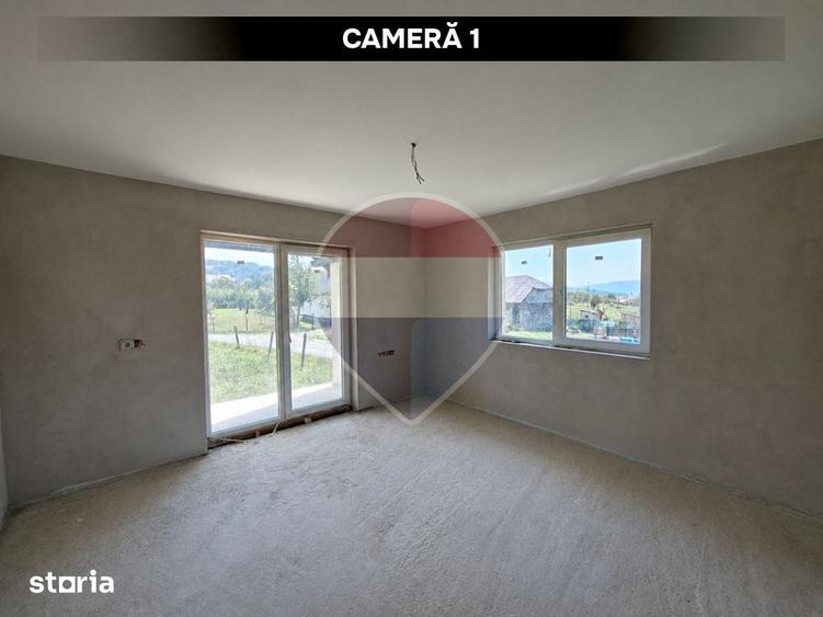 Casă cu 5 camere cu Teren 1850 Mp în Cernești