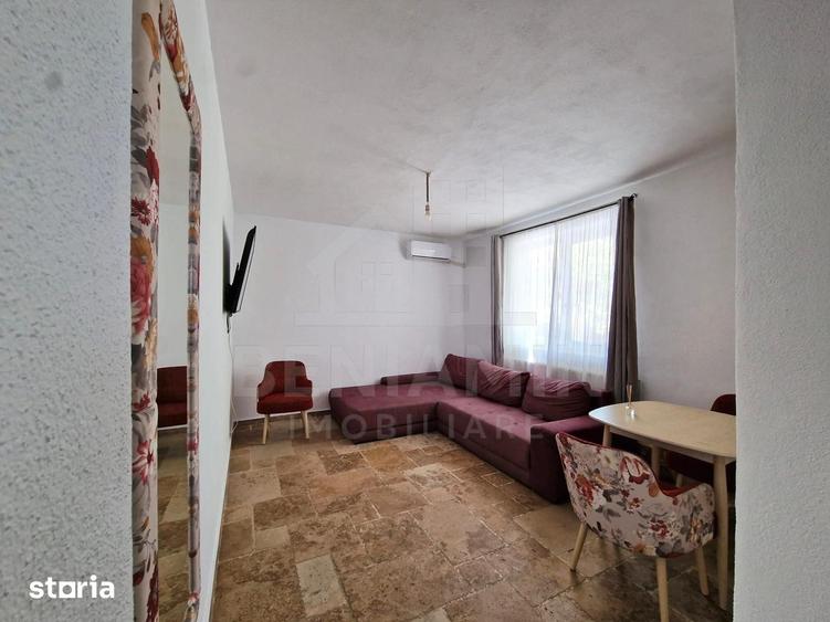 Apartament cu 2 camere decomandat în Central