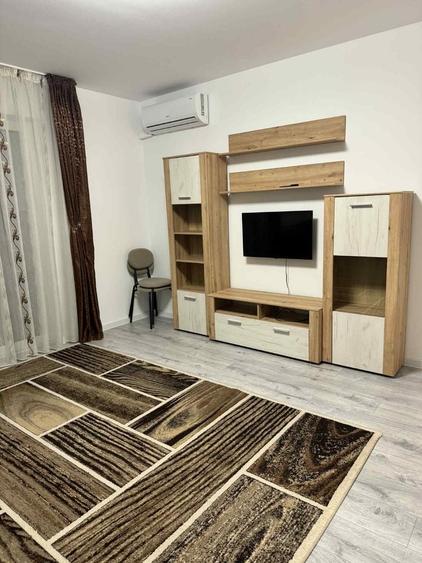 Apartament cu 2 camere decomandat în Exterior Vest