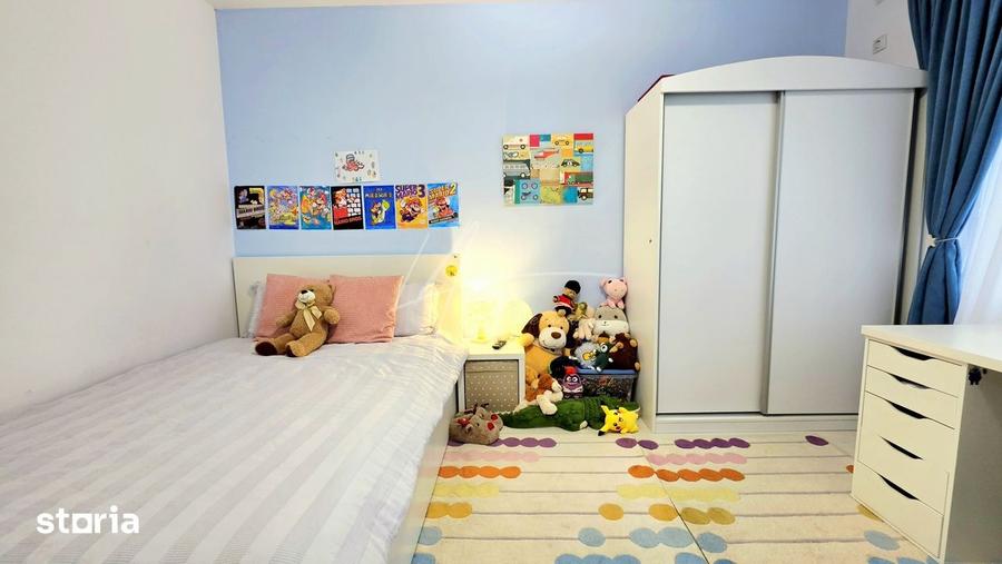 Apartament cu 3 camere, mobilat în Central