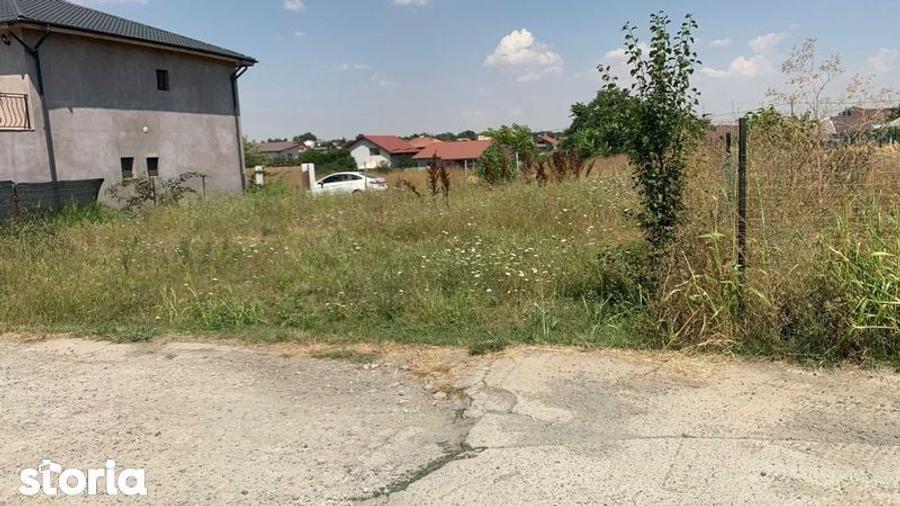 Teren de 400 mp, în Central