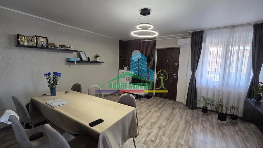 Apartament cu 4 camere decomandat în Vânători