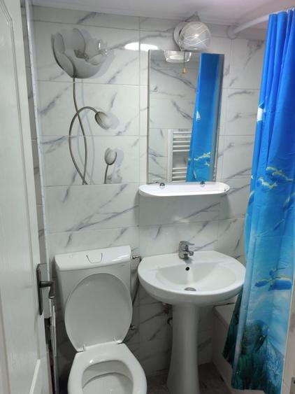 Garsonieră decomandată în Central