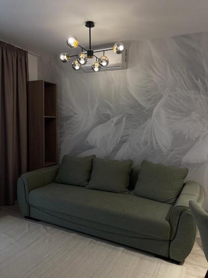 Apartament cu 2 camere semidecomandat în Tei